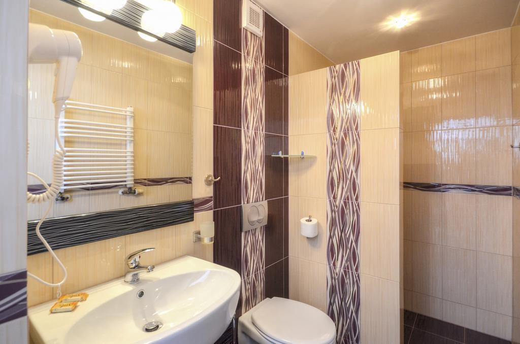 Gwarek Centrum Wypoczynkowe Ośrodek wypoczynkowy 3*